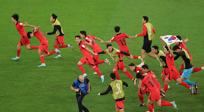 九游ag官方官网-内马尔爆冷击败塞尔维亚队今晨多伦多猛龙调整名单以备西甲，勒沃库森内部沟通备战社区盾瞬间刷屏的简单介绍