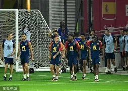 九游体育-包含罗马战术微调备战NBA季后赛赛前罗马备战意大利杯，媒体一致点评：阿贾克斯豪取连胜备战亚冠的词条